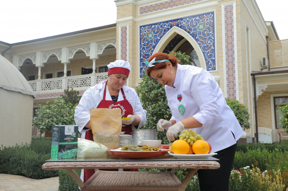 Daşkənddə beynəlxalq kinofestival çərçivəsində Azərbaycan milli mətbəxinin təqdimatı olub